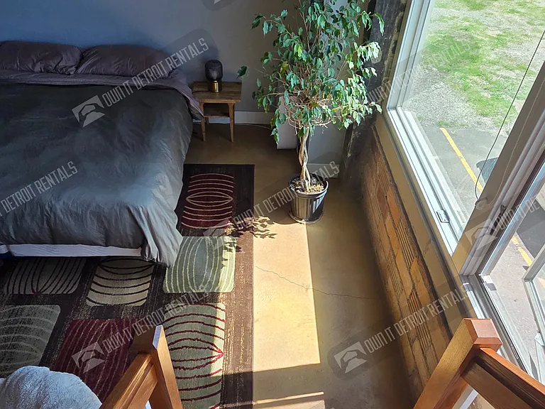 2915 John R St — Photo 11