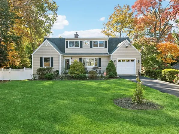 50 Pineridge Road, White Plains, NY 10603