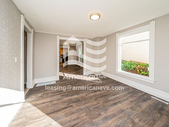 881485_005_living_room_13797088.jpg