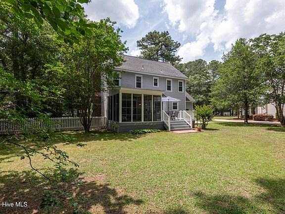4th image of 3305 Cadenza Street