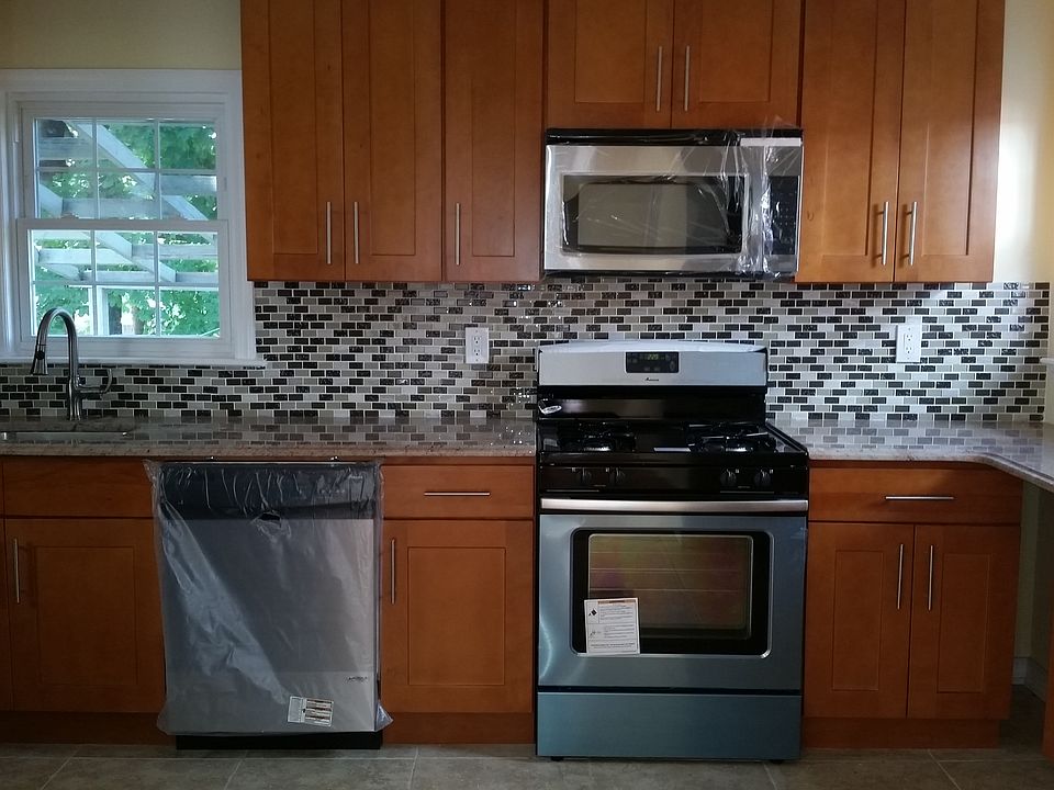 1st image of 20946 111th Ave #1