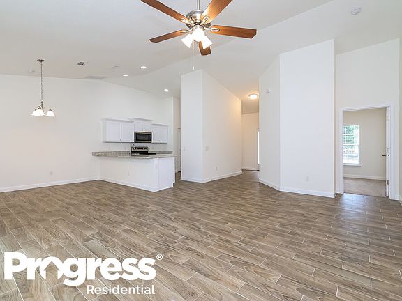 3rd image of 146 Mediterranean Ct