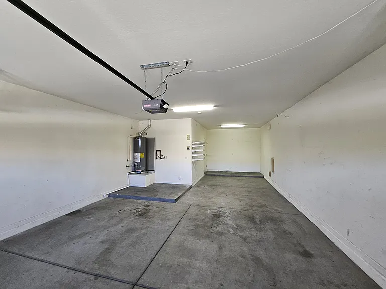2065 E Hulet Pl — Photo 10