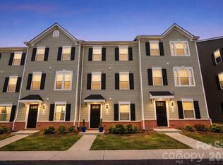1404 May Apple Dr, Matthews, NC 28104