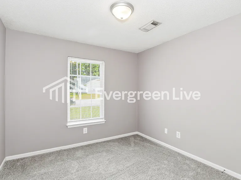 15988 Stone Ridge Cir — Photo 8