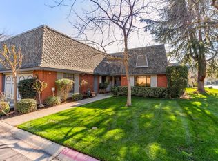 2973 W Silverhill Ln, Fresno, CA