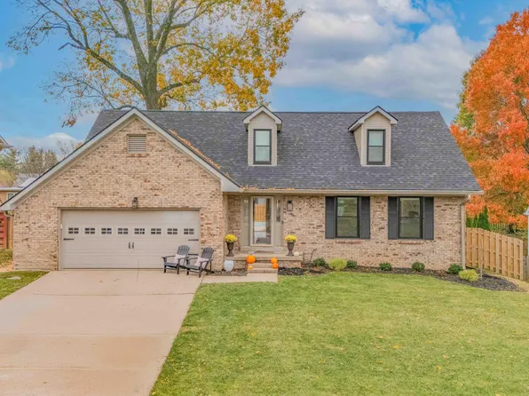 3374 Snaffle Rd, Lexington, KY 40513