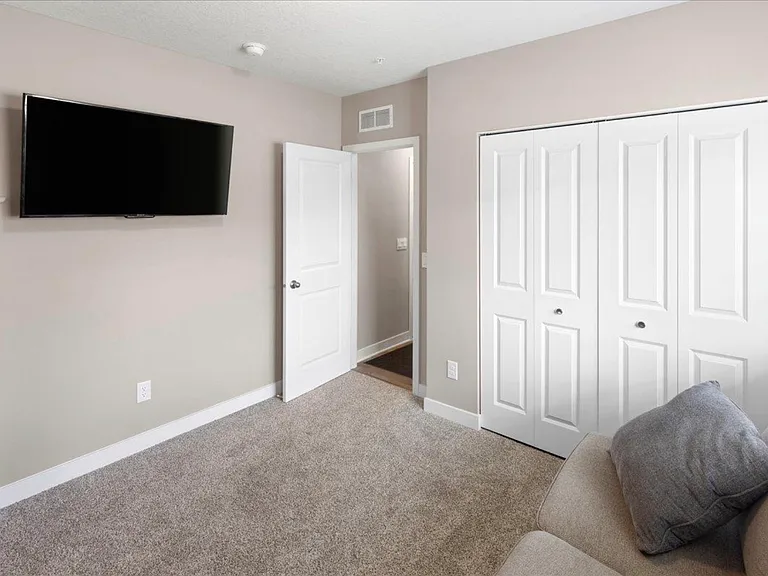 3065 125th Ln NE #D — Photo 13