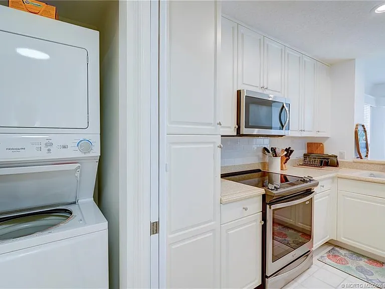 411 NE Plantation Rd #511 — Photo 20