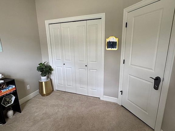 3rd image of 15910 NW Heckman Ln