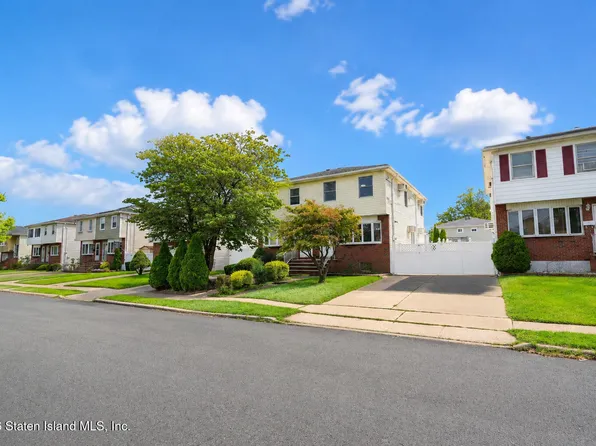 221 Abingdon Ave, Staten Island, NY 10308