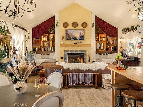 3rd image of 5517 Bartlett Mountain Rd