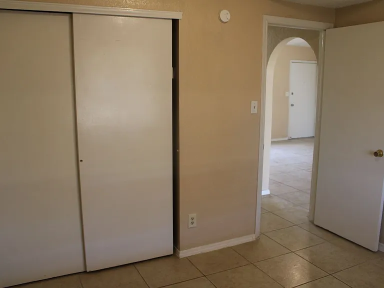 11500 Bob Mitchell Dr — Photo 16