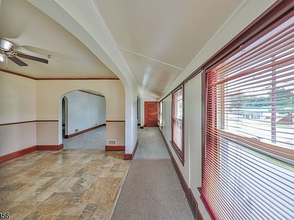 3rd image of 12 Limekiln Rd