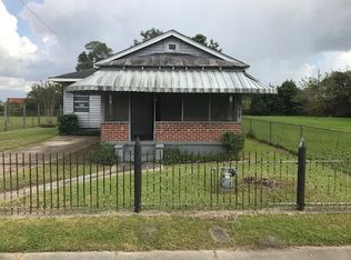 217 Avondale Garden Rd, Westwego, LA 70094