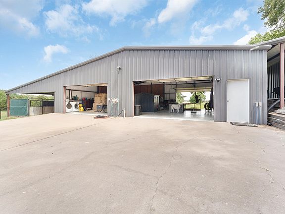 3rd image of 960 County Road 4779