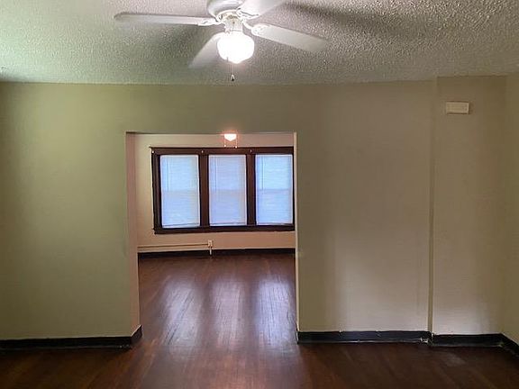 3rd image of 3228 Tracy Ave APT 1N