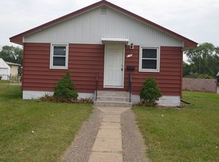 5901 2nd St NE, Fridley, MN 55432