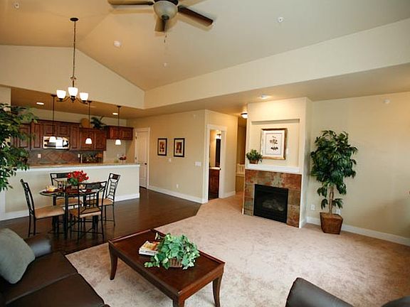 4th image of 5851 Dripping Rock Ln Unit C-201