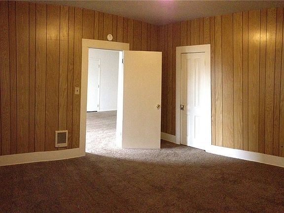 3rd image of 703 N Nanum St