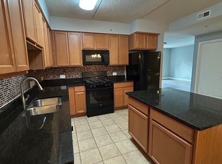 3400 N Old Arlington Heights Rd UNIT 209, Arlington Heights, IL 60004