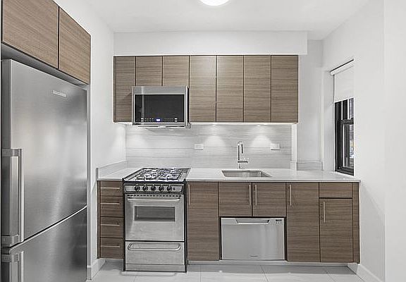 3rd image of 400 E 57th St #2S