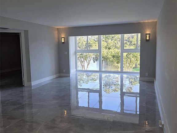 3rd image of 1502 Cayman Way #C2