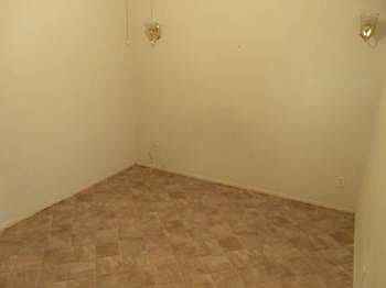 2nd image of 1904 Cairo St #B