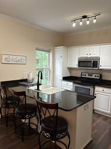 7470 Charlotte Pike UNIT 123, Nashville, TN, 37209