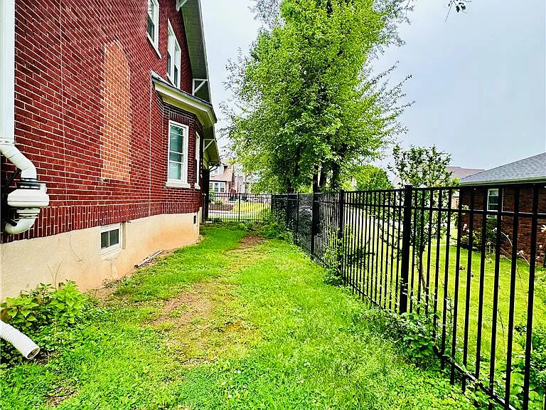 1150 N 19th St #2 — Photo 35