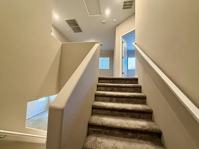 4536 Lafontaine Ct #1080 — Photo 23