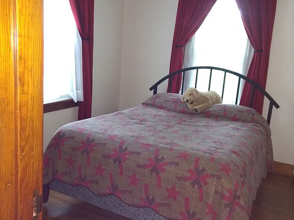 1 of 3 Bedrooms