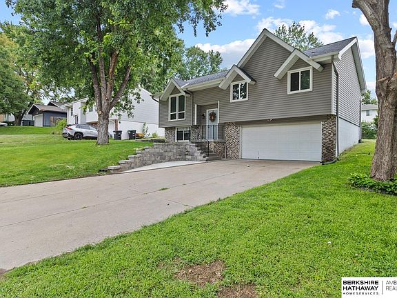 3rd image of 2617 N 143rd Ave