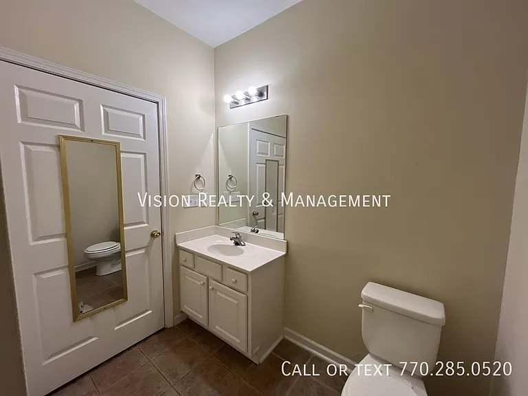 119 Kaiser St — Photo 32