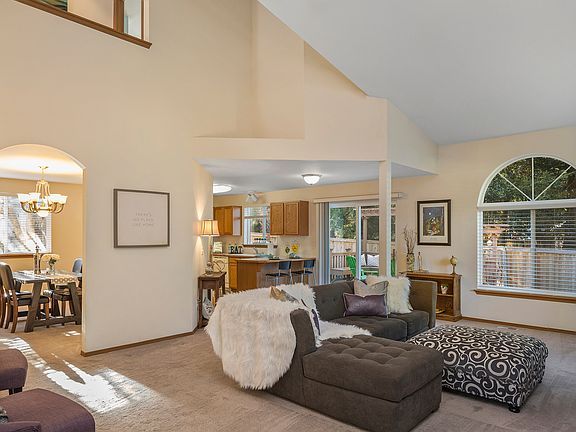 4th image of 5328 25th Avenue Ct NW