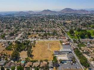 Merrill Ave, Fontana, CA 92335