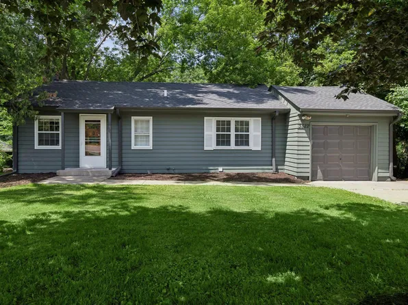 3522 Baker Rd, Minnetonka, MN 55305