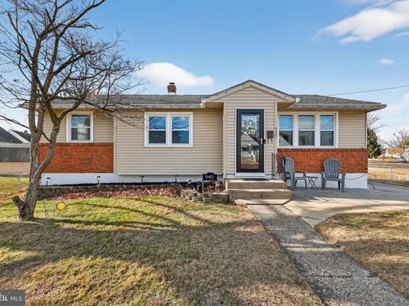 940 Carter Ave, Bellmawr, NJ 08031