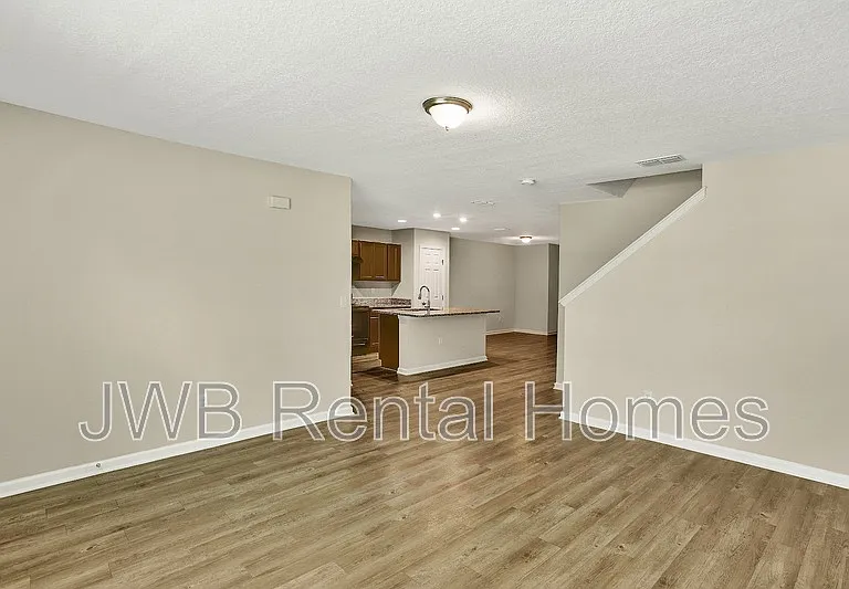 8180 Metto Rd — Photo 6