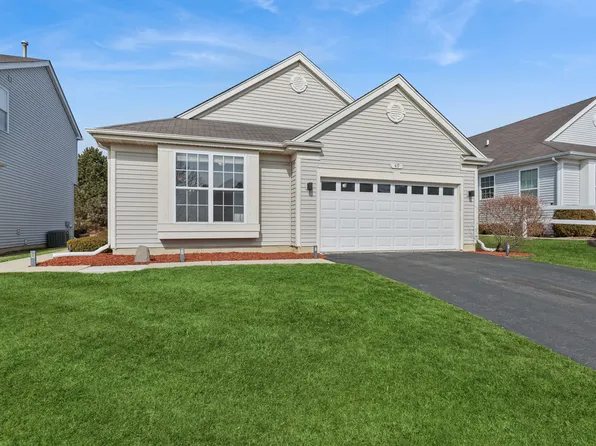 45 W Vandermeer Dr, Antioch, IL 60002