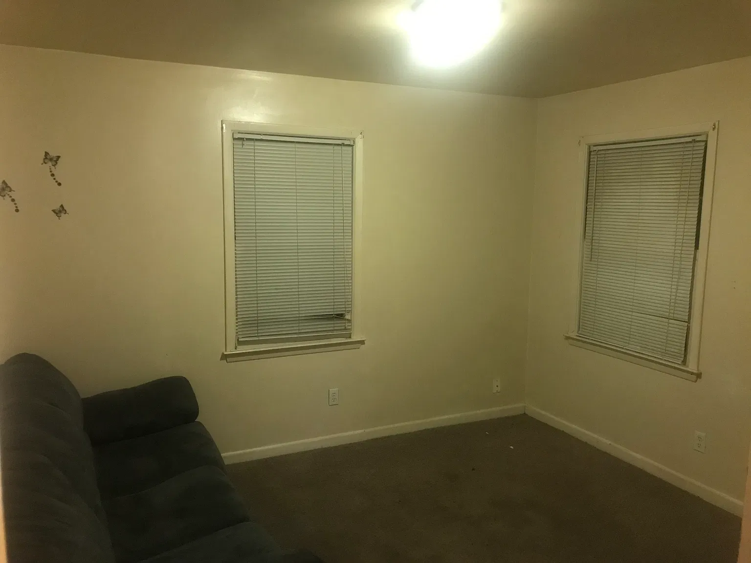 208 Wayne Ave — Photo 3