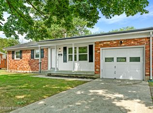 8212 Rocky Gap Rd, Louisville, KY 40214