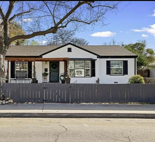 1528 W Roseburg Ave #A Photo 1 1528 W Roseburg Ave #A Photo 1