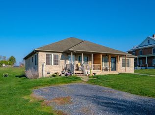 140 & 144 Holly Hill St, Broadway, VA 22815