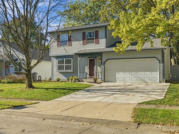 2nd image of 4999 Castlerea Ct