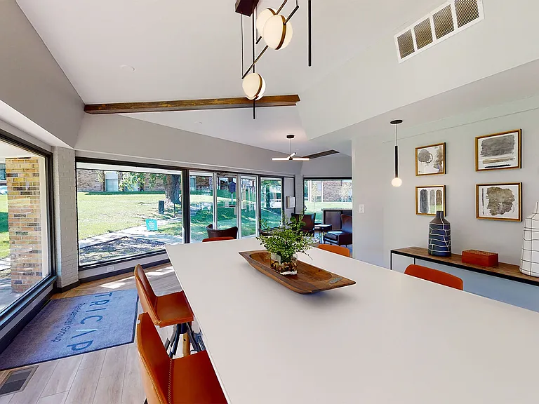 611 Regency Way — Photo 20