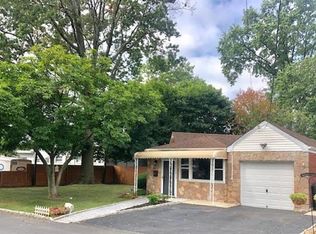 21 Jensen Ave, Fords, NJ 08863