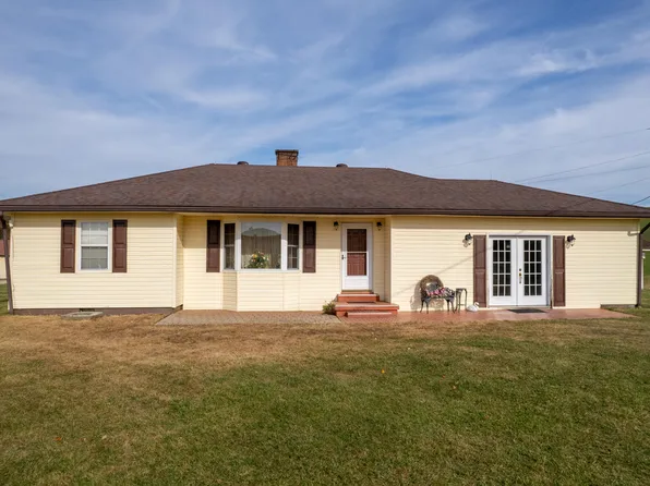 210 Peyton Ridge Rd, West Liberty, KY 41472