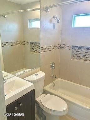 5th image of 10611 S Central Ave APT 2