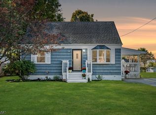 48 1st St, Kenvil, NJ 07847